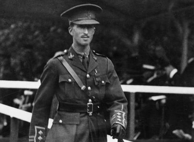Home town honour for teacher-turned-soldier on centenary of Victoria Cross