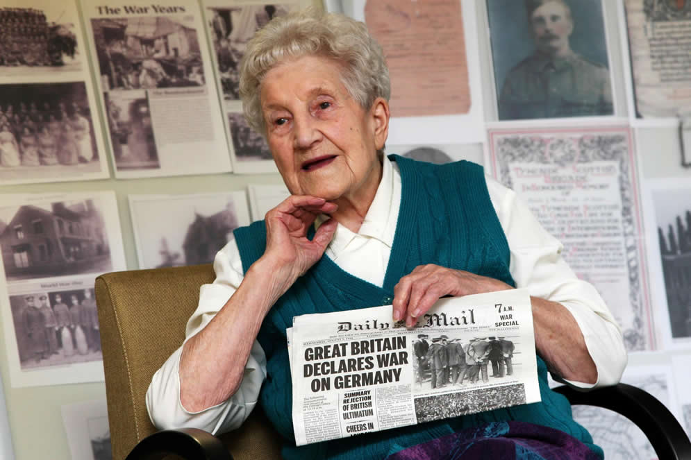 Woman born before outbreak of First World War guest of honour at commemorative event