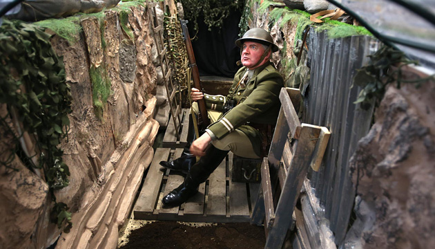 Life in First World War trench brought to life by history group